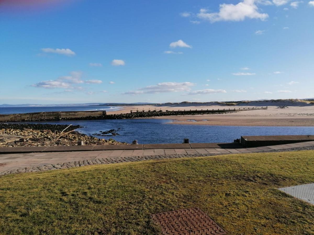 1 Fulmar Road**next To West And Golf Course *